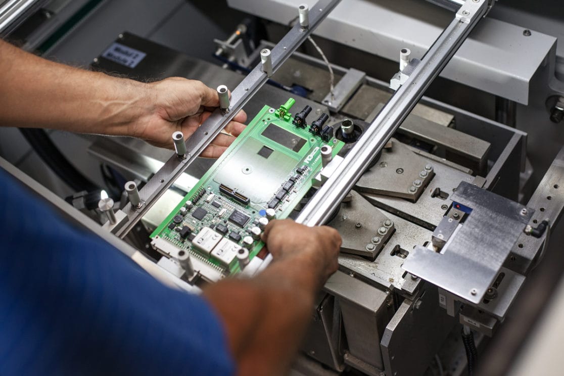 ITACAfreelance | fotografia del processo produttivo ELFI